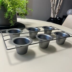 Silver Muffin Baking Tray
